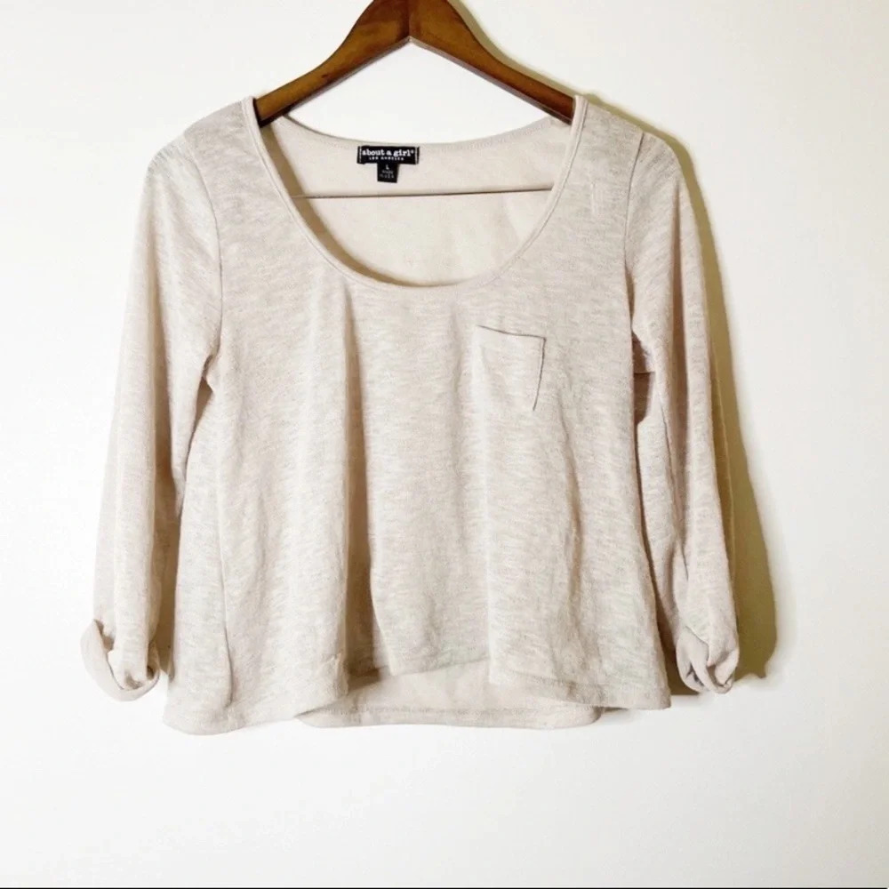Crop Knit Sweater Swoop Neck Top lightweight 3/4 Sleeve Size Large Cream Tan